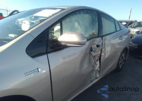 2019 Toyota Prius Prime Plus z USA, uszkodzony, nr VIN JTDKARFP9K3108312